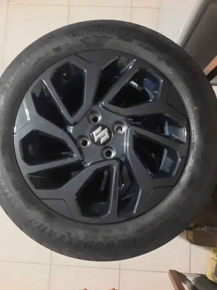 Sale Velg suzuki Fronx Sgx 99%