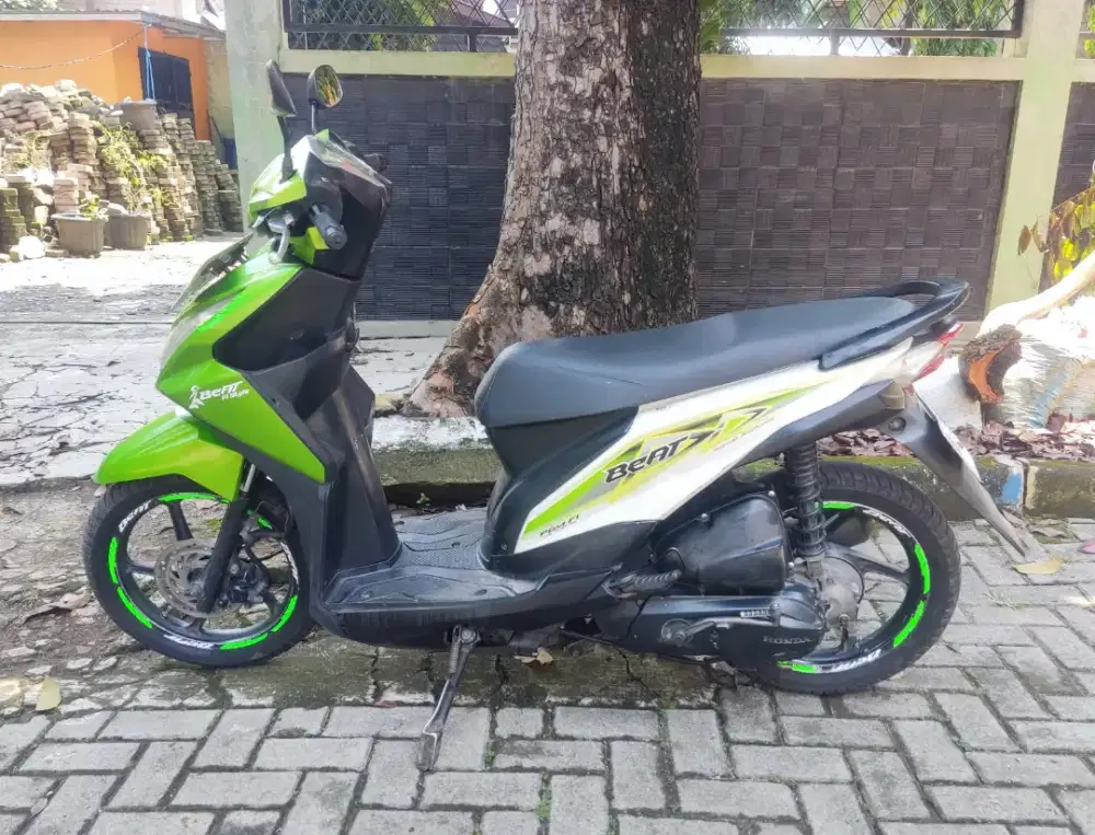 Dijual Motor Beat FI