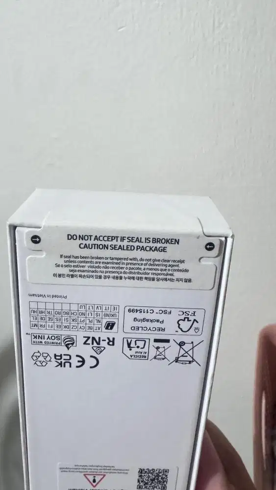 Samsung Galaxy Watch FE (Kondisi Baru)