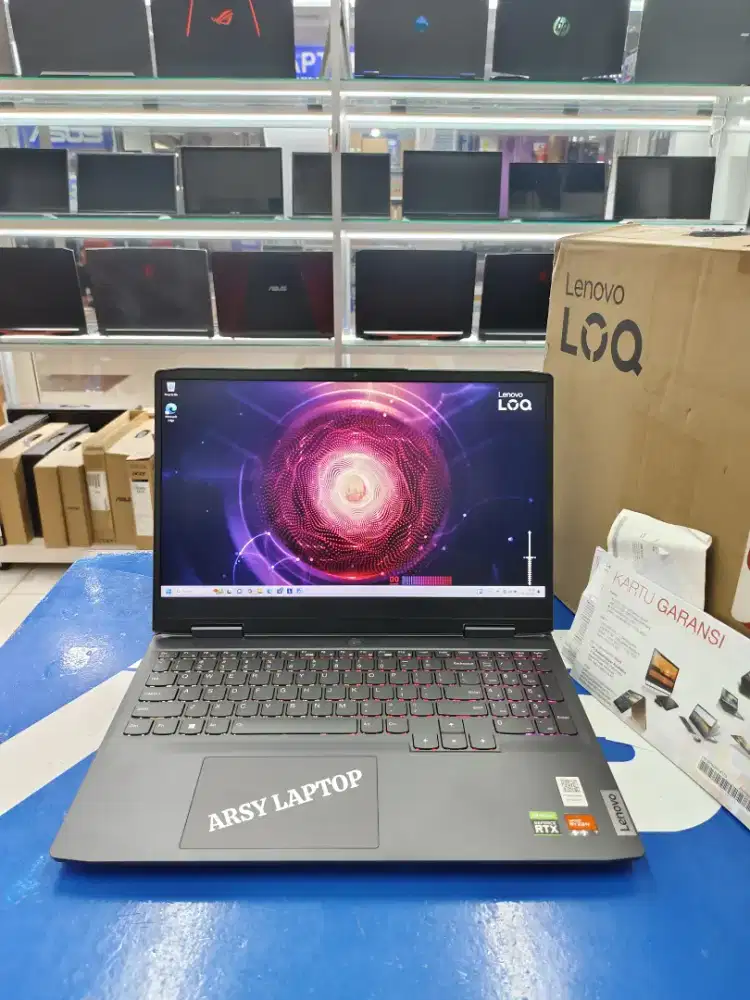laptop Lenovo loq ryzen 7 7840hs rtx 4050