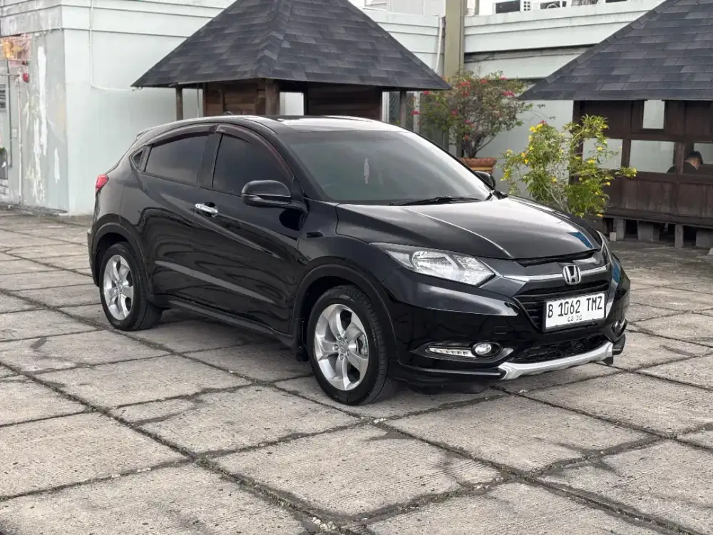 [Low Km] [Pajak Panjang] Honda HRV E 2016 AT