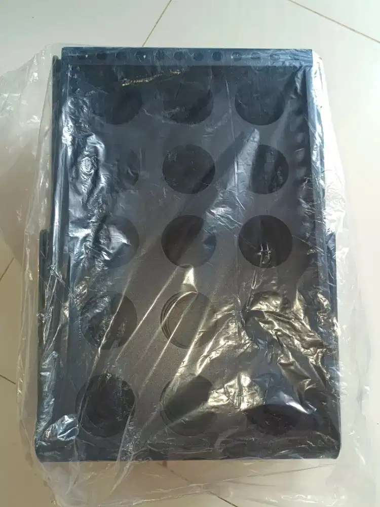 Rak brosur, rak besi,rak display bahan besi tebal ready stok Palembang