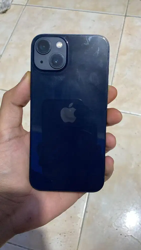 Iphone 13 128 GB garansi iBox