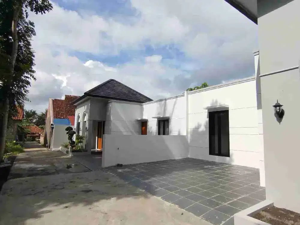 rumah dijual dekat kampus mercubuana, hanya 200m dari jalan raya