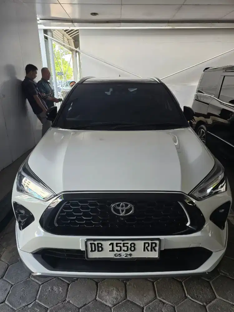 Dijual Toyota Yaris Cross Hybrid GR TSS AT