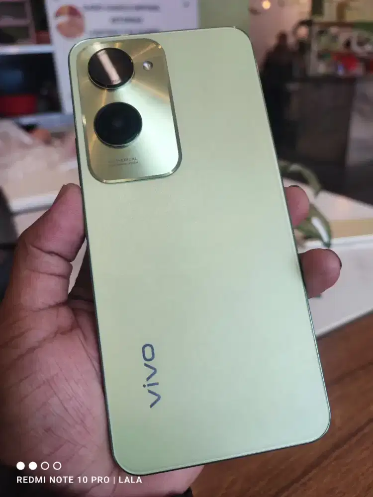 Vivo y 18 hp cas  ram 4/64