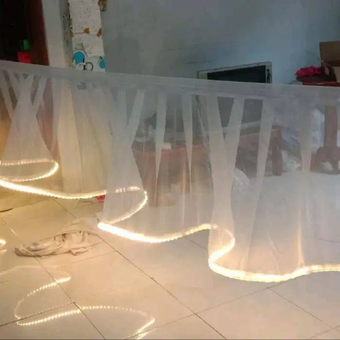 4 set Lampu Dekorasi Tenda Skirting Organza, Kondisi Seperti Baru!