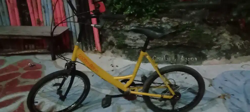 Sepeda Minion murah meriah