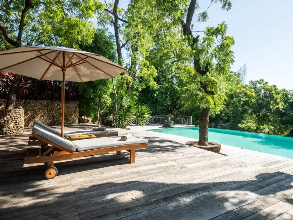 Freehold - Brand new beautiful resort close to the beach available with legal entity ( PT. PMA ) in quiet north Bali