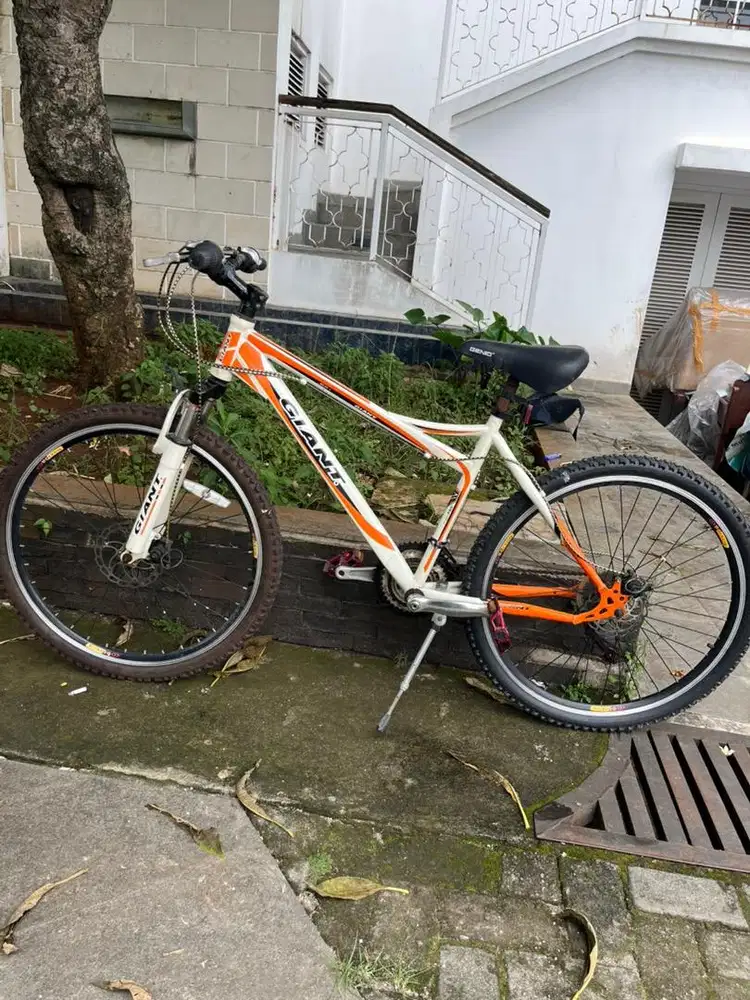 Sepeda Pro Giant OC-1 Shock Breaker Depan