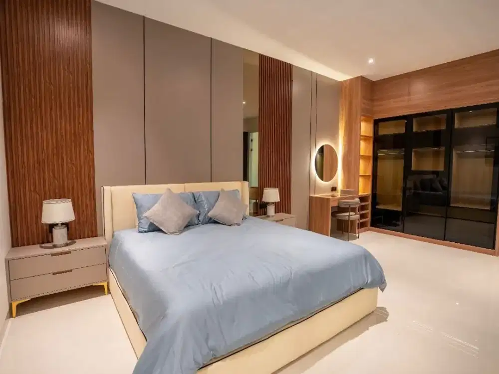 Leasehold -Exclusive villa in the center of Berawa,Canggu,Bali