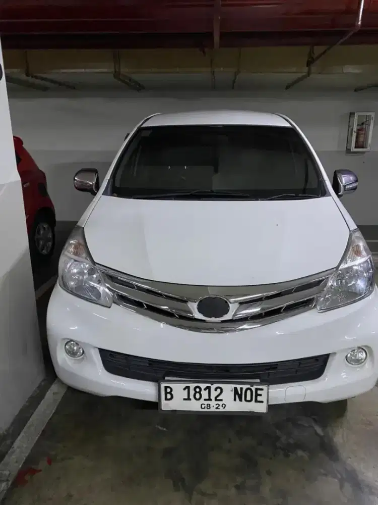 Toyota Avanza type G 2014 AT