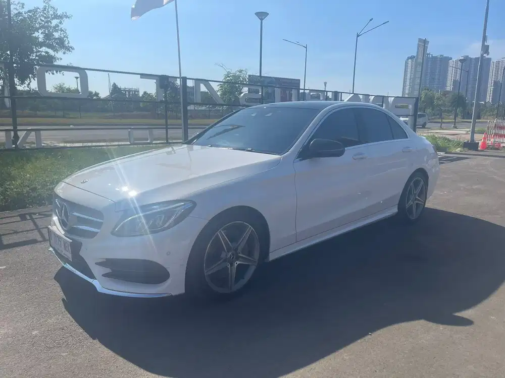 Mercedes-Benz C300 AMG 2017 Bensin