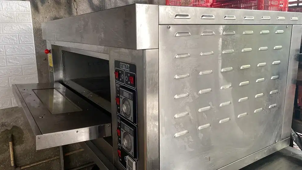 Dijual mixer dan oven getra