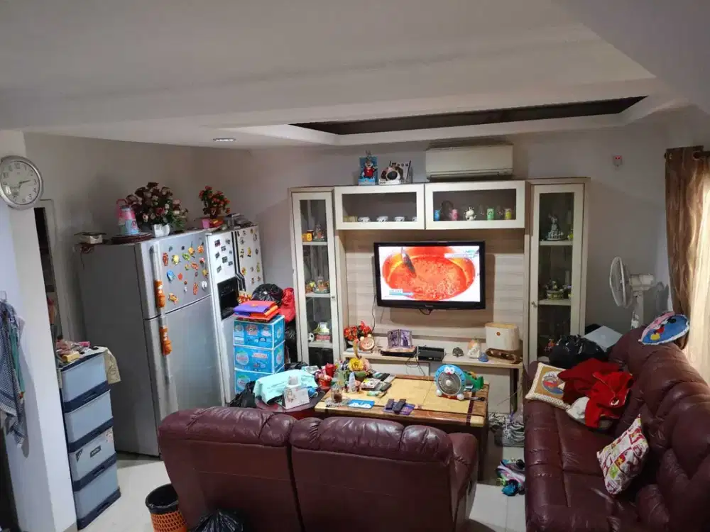 Dijual Rumah di Golden Palm Dekat Citra 5 Jakarta Barat, Cengkareng