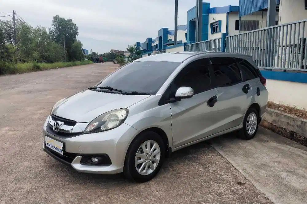 HONDA MOBILIO E 1.5 AT 2015