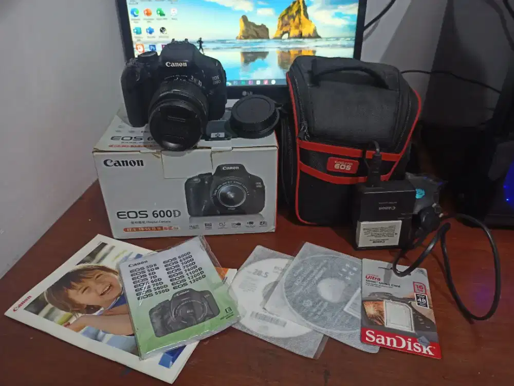 Di Jual Kamera DSLR CANON 600D MULUS