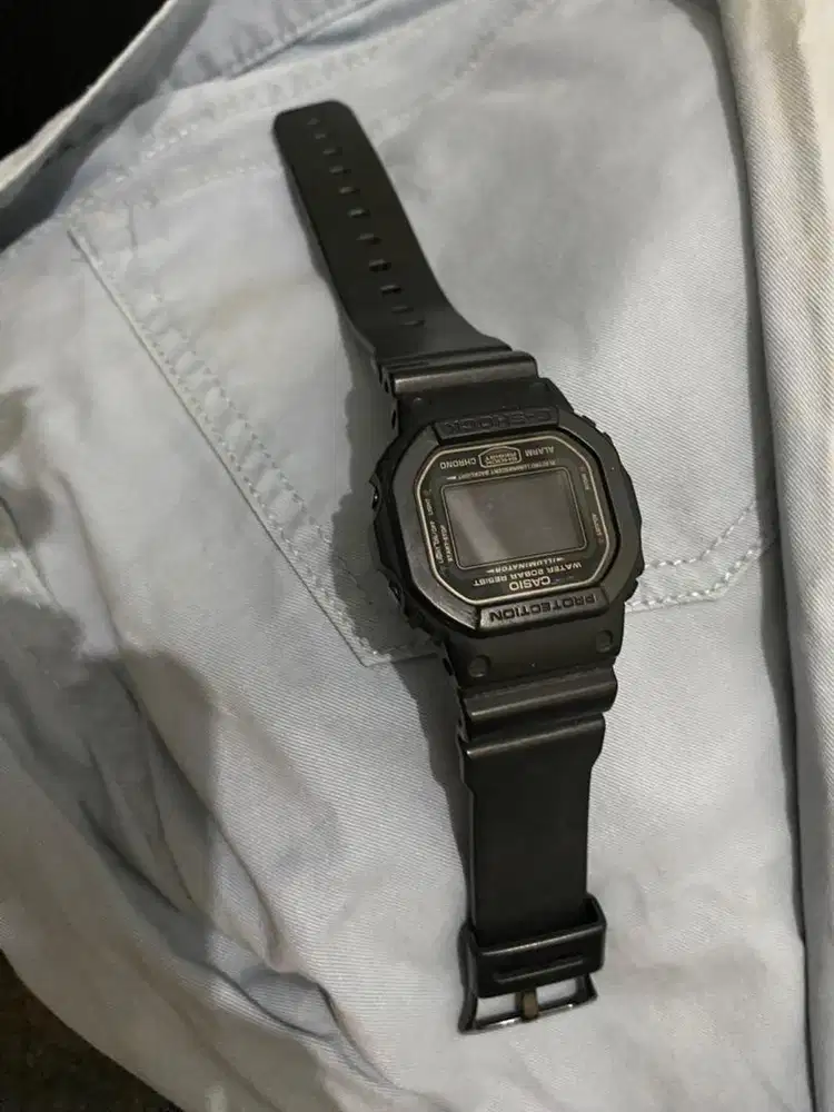 Jam TanahnCasio DW 5600