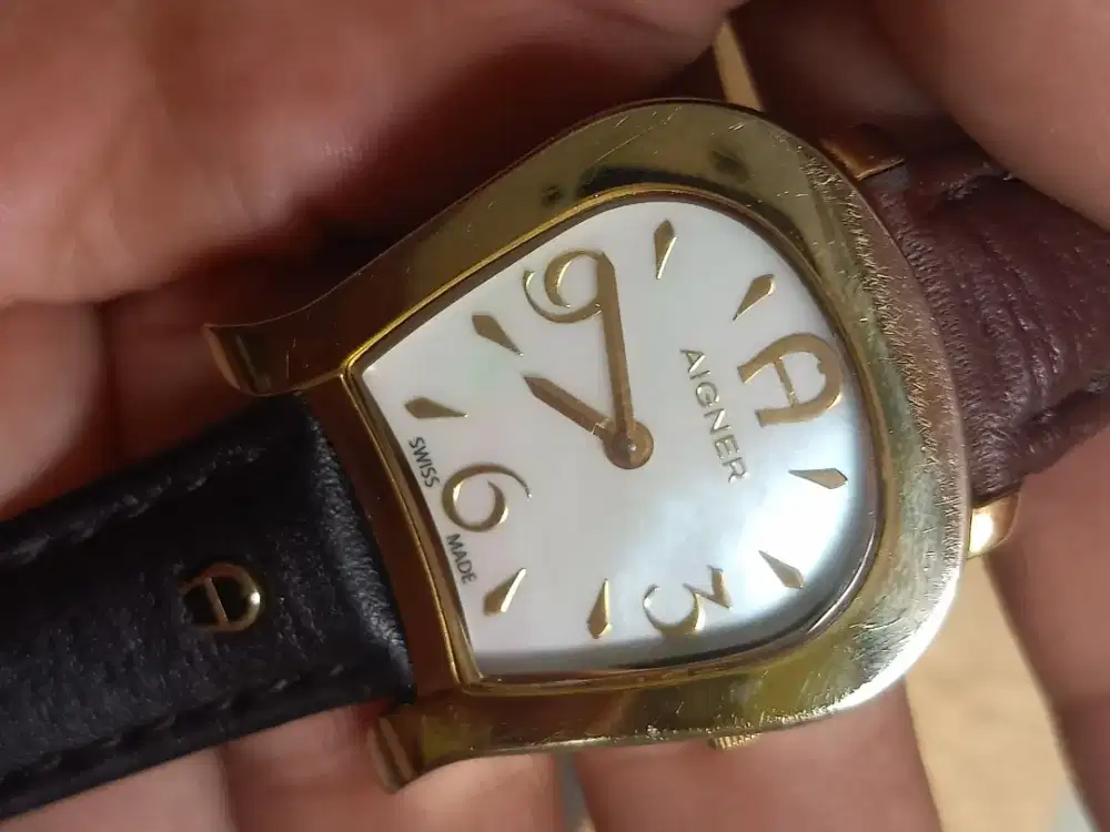 Jam tangan Aigner vintage Swiss made ori