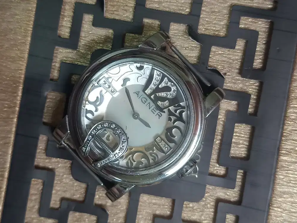 JAM tangan Aigner premium