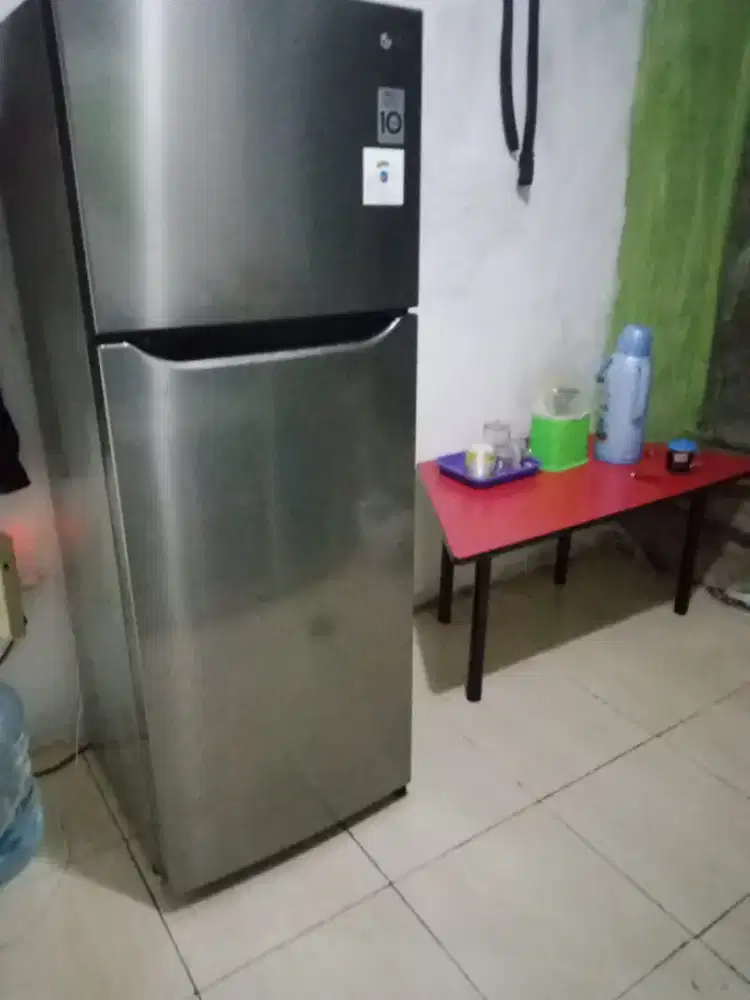 Kulkas LG 2 pintu