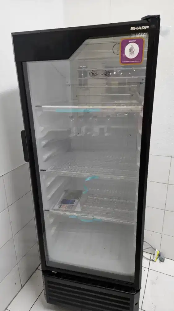 Kulkas Showcase 3 Tingkat