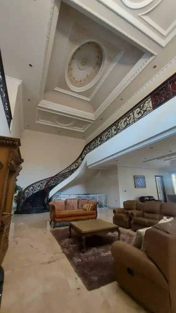 DIJUAL RUMAH DI DHARMAHUSADA PERMAI DEKAT GALAXY MALL SIAP HUNI