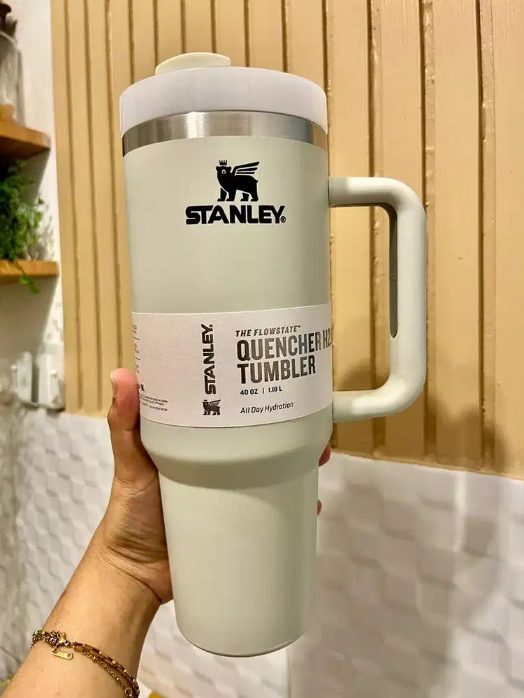 Tumbler stanley 40oz 1,18 liter
