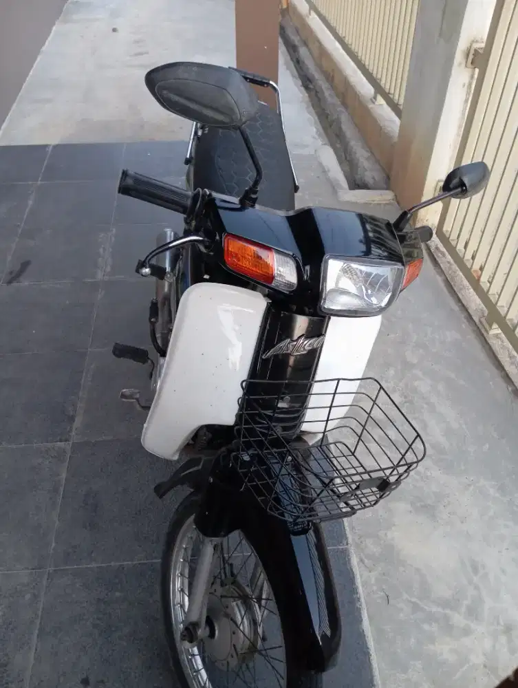 Astrea legenda 2003