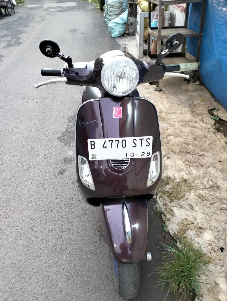 Piaggio Vespa LX150 2013 Orisinil mesin Cakep Bagus Lengkap