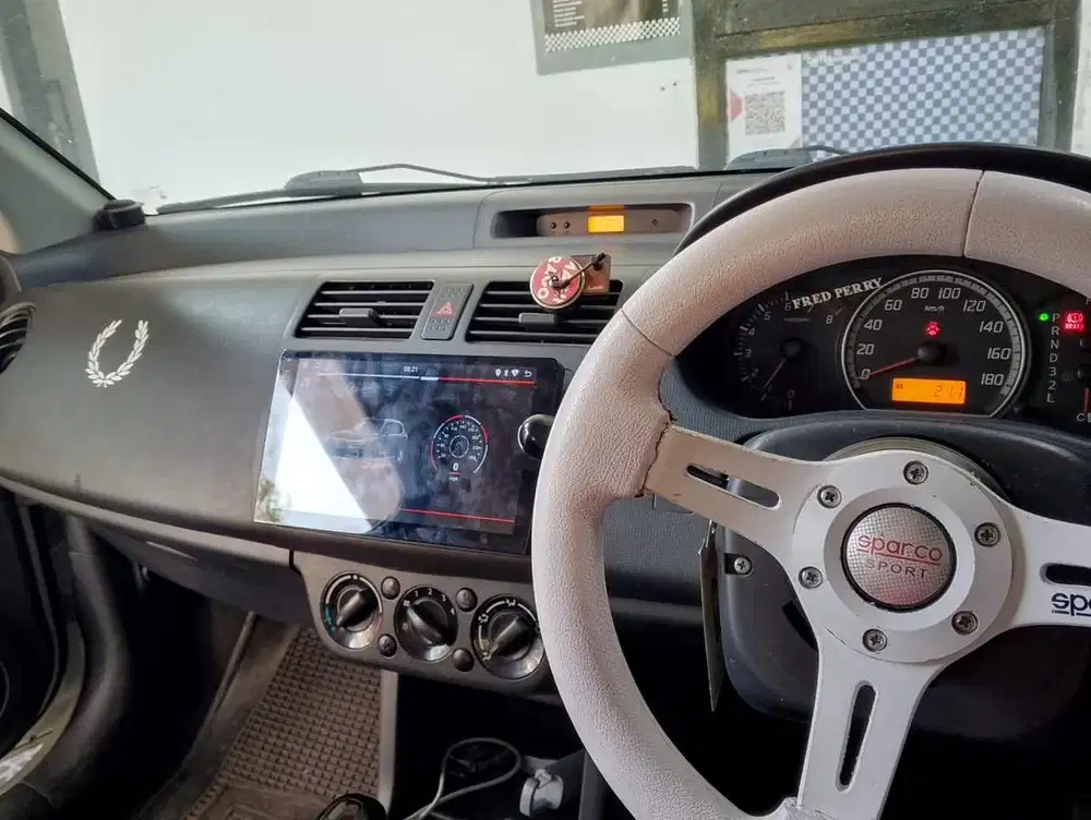 Suzuki Swift 2009 Hybrid