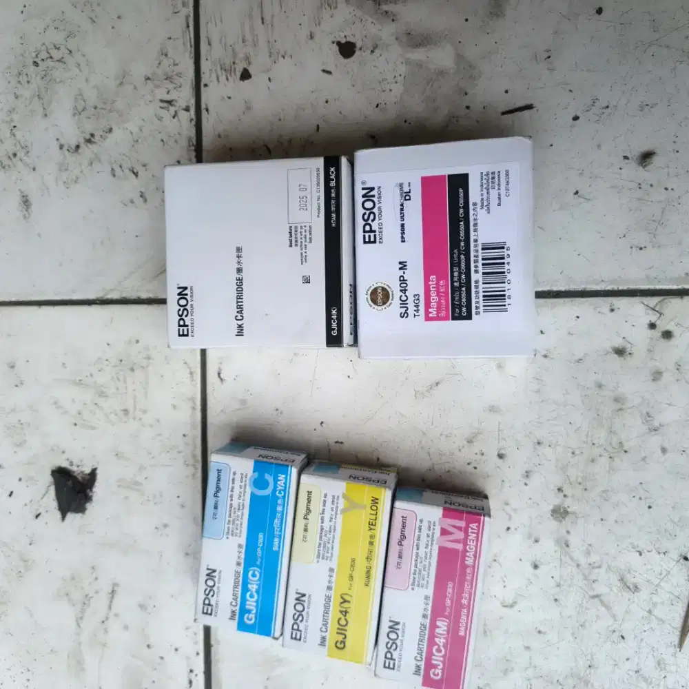 Diterima atau jual beli tinta printer epson