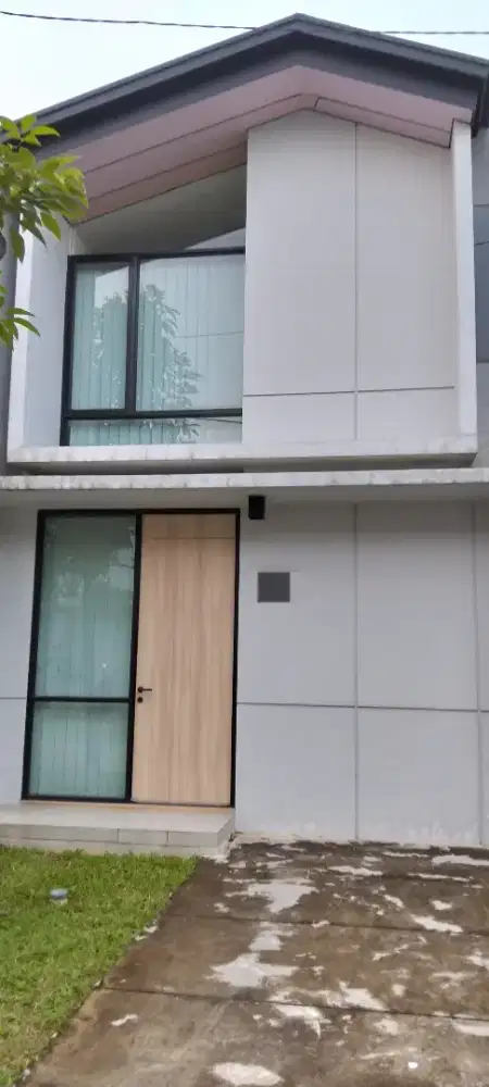 Disewakan Rumah Rolling Hills Karawang