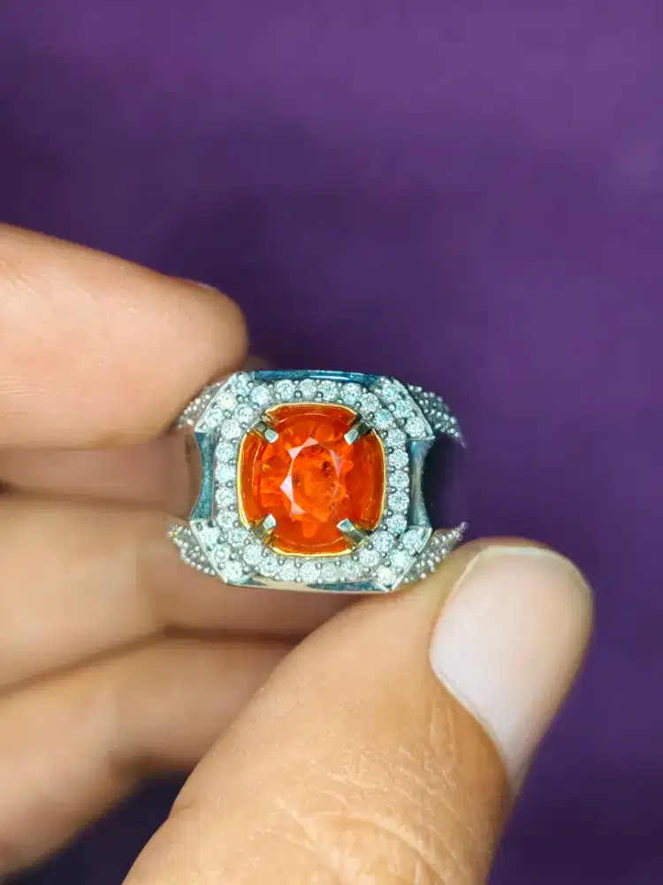 Natural Pinkish Orange Sapphire Padparadscha Kristal 2.06crt Memo CGL