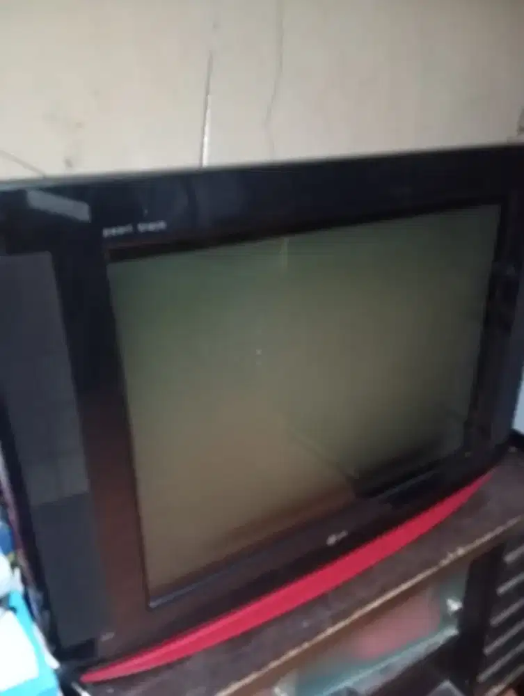 TV LG tabung 32 inc