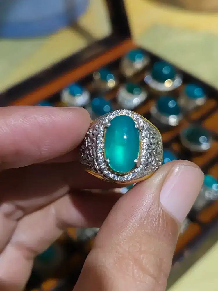 Natural Bacan Doko Kristal Giwang Melintir HQ Ring Perak