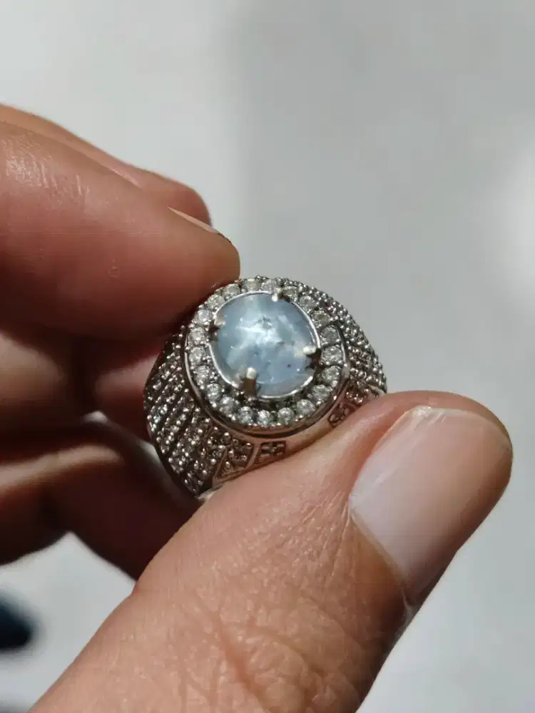 Natural Star Blue Sapphire No Heat 2.91crt Kristal Srilanka
Memo CGL