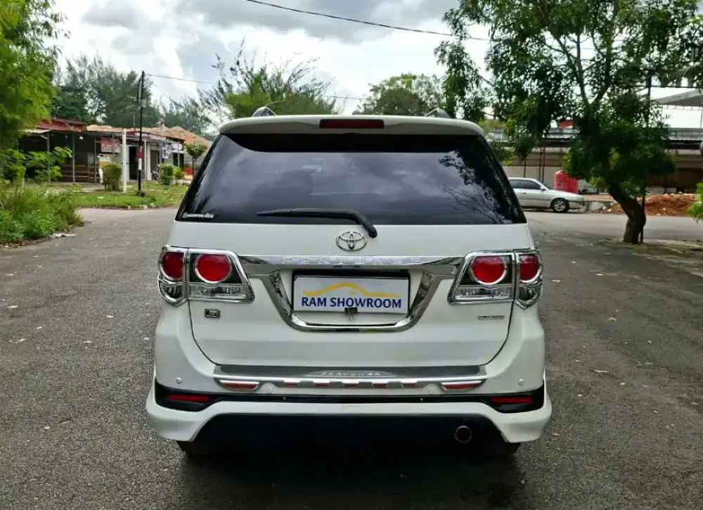 FORTUNER TRD/ JUAL CEPAT AJA DP 15 JUTA