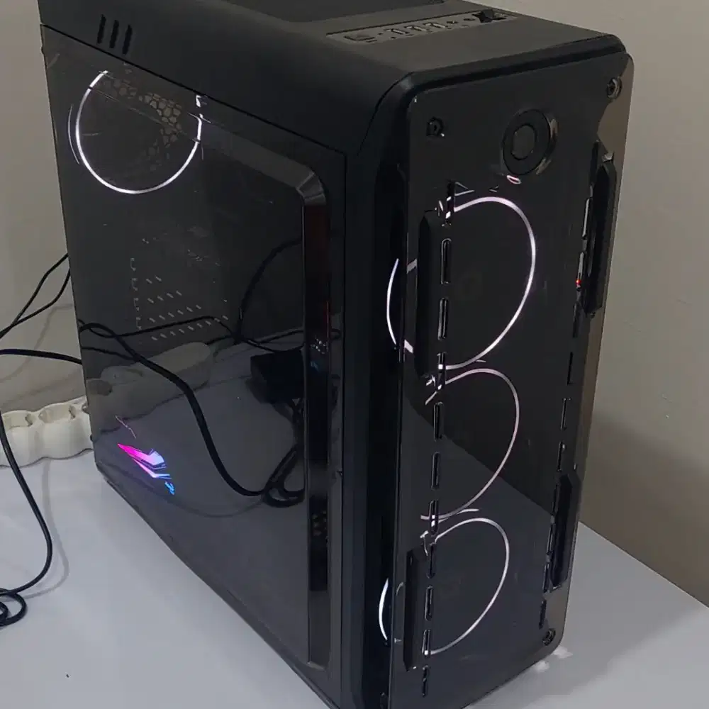 Dijual PC Dekstop cocok untuk Gamers, Design, Live Streaming, dll.