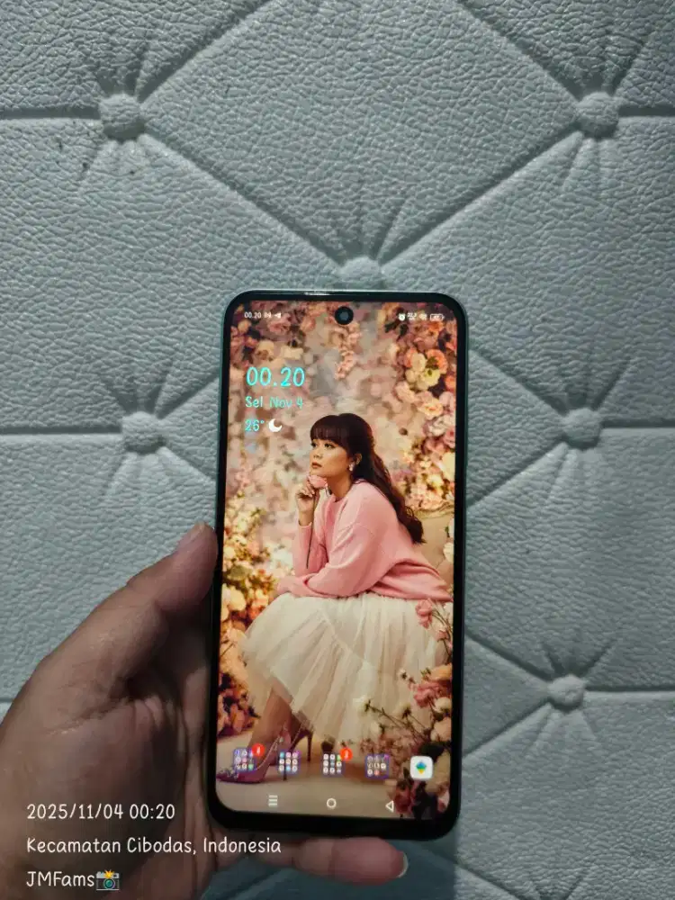 Infinix hot50i 6/128 green