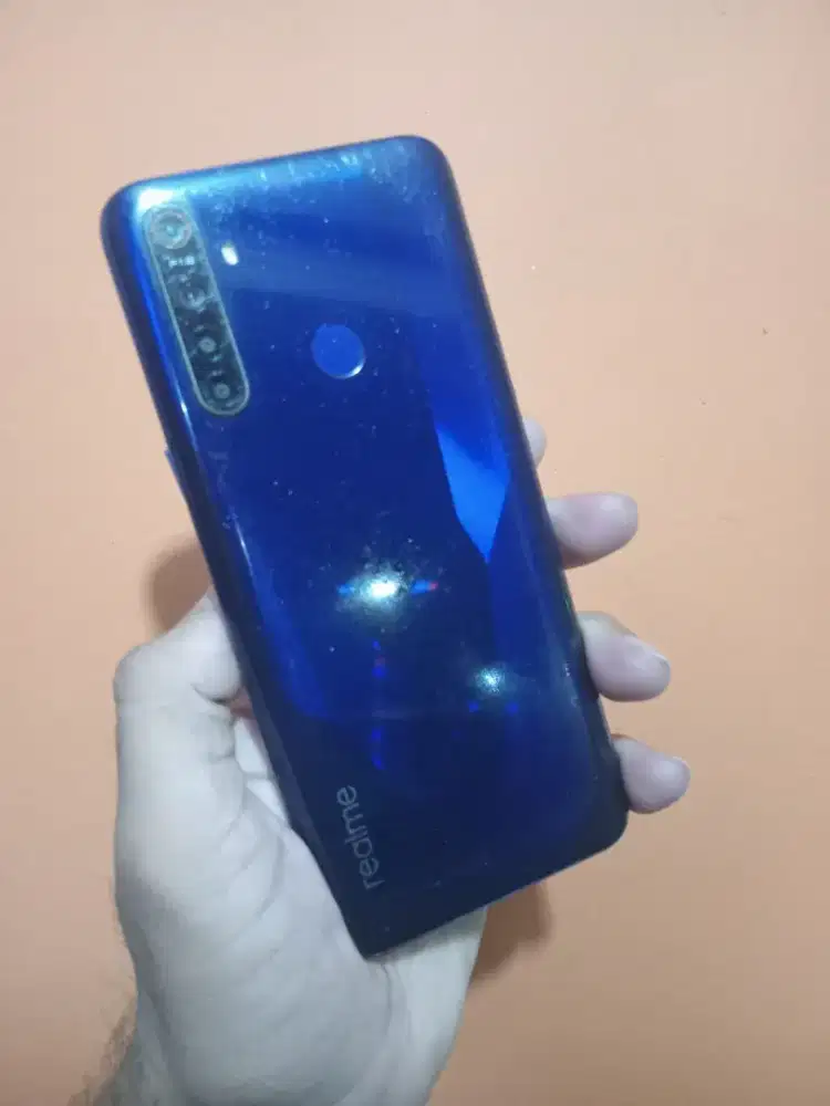 Realme 5 3/64 snapdragon 665