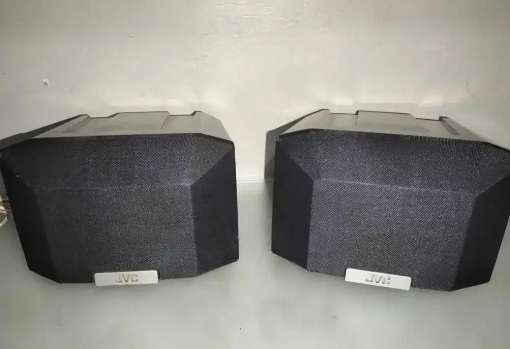 Sepiker psif JVC ukuran 3 incih 1 pasang