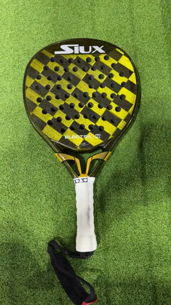Siux Electra Pro St4 (Raket Padel)