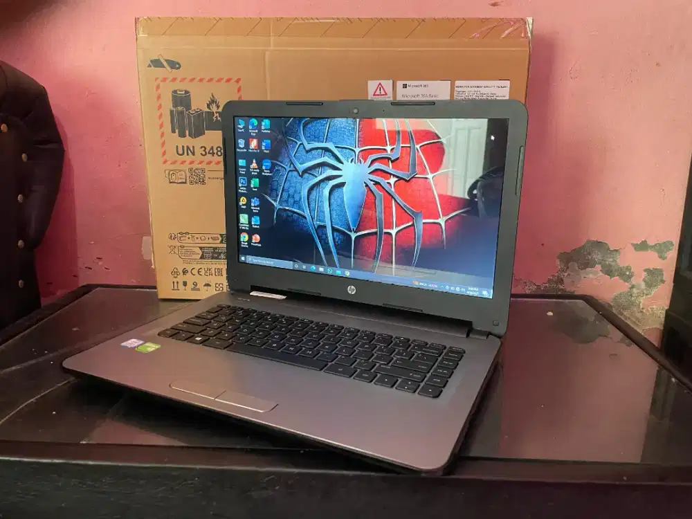 Jual beli laptop bekas atau macbook matitotal atau rusak