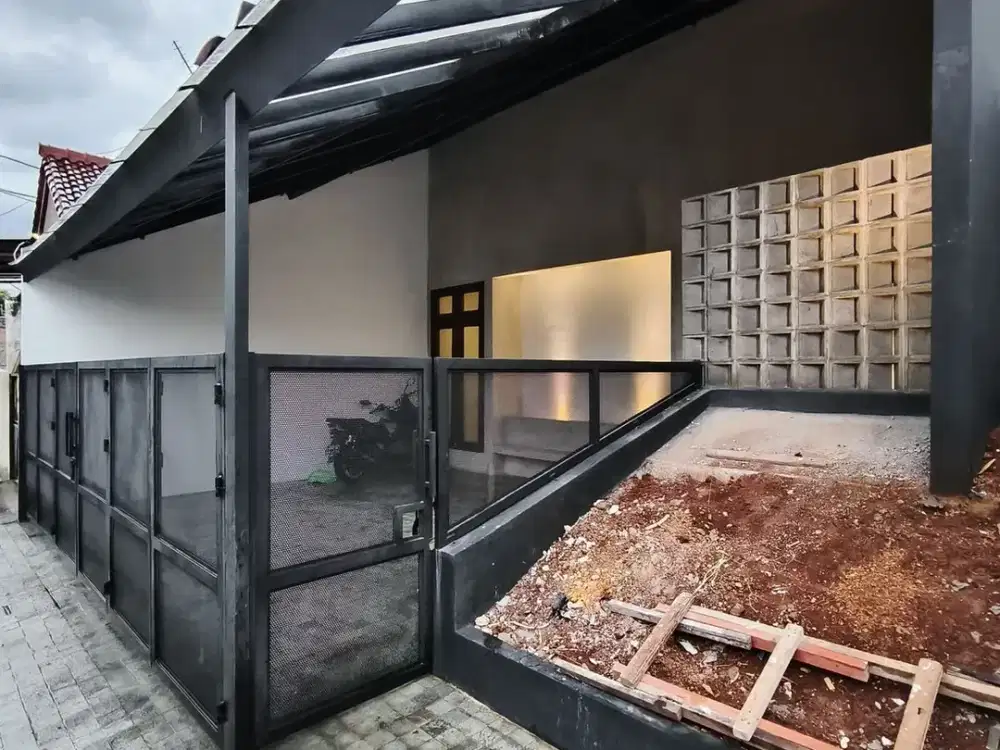 DI JUAL RUMAH PEJATEN TIMUR PASAR MINGGU