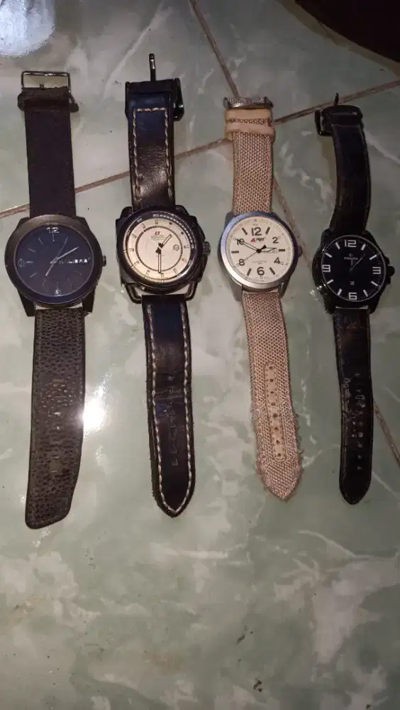 Jam tangan borongan gambling