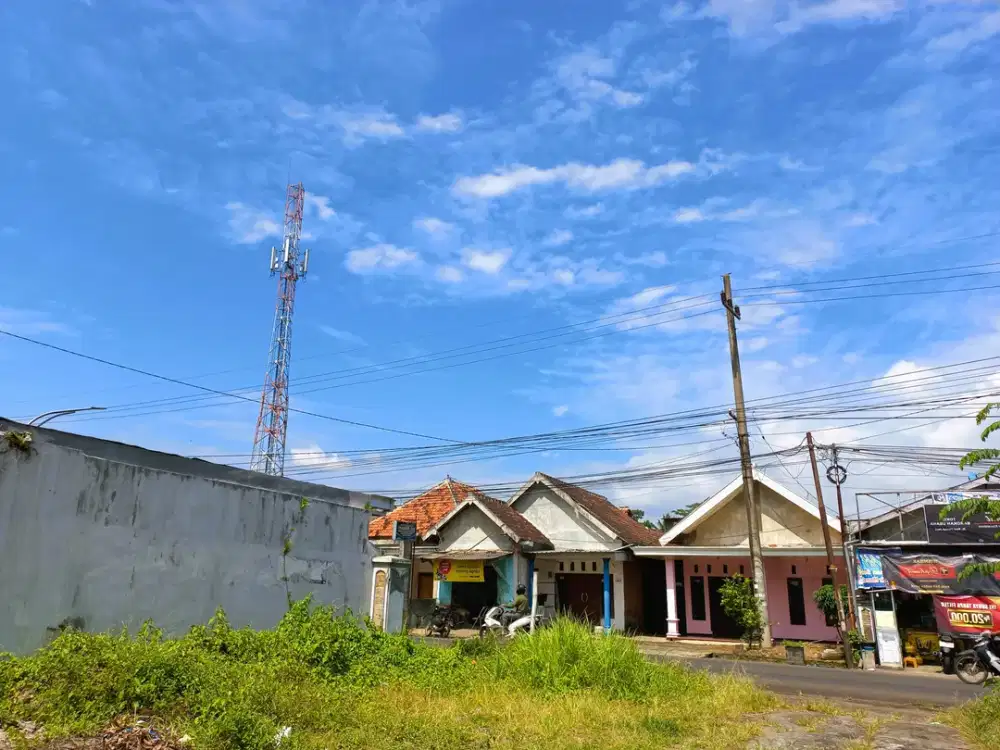 Tinggal Nyaman, Hidup Tenang! Rumah 2 Lantai di Bumiayu,