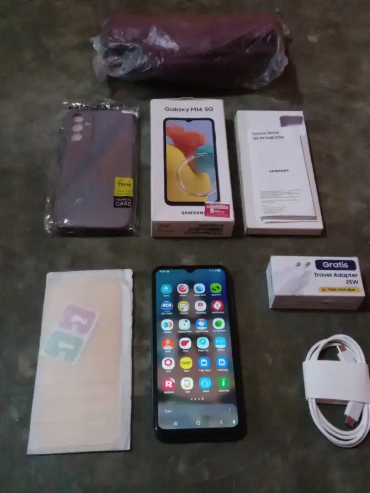 Samsung M14 5G (2024)
Ram 6gb Rom 128gb
SILVER Edition FULSET