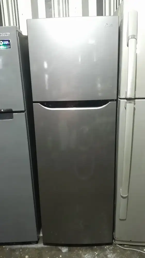 Kulkas LG 2 pintu