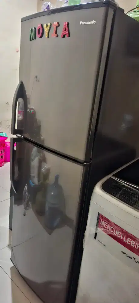 KULKAS 2 PINTU PANASONIC